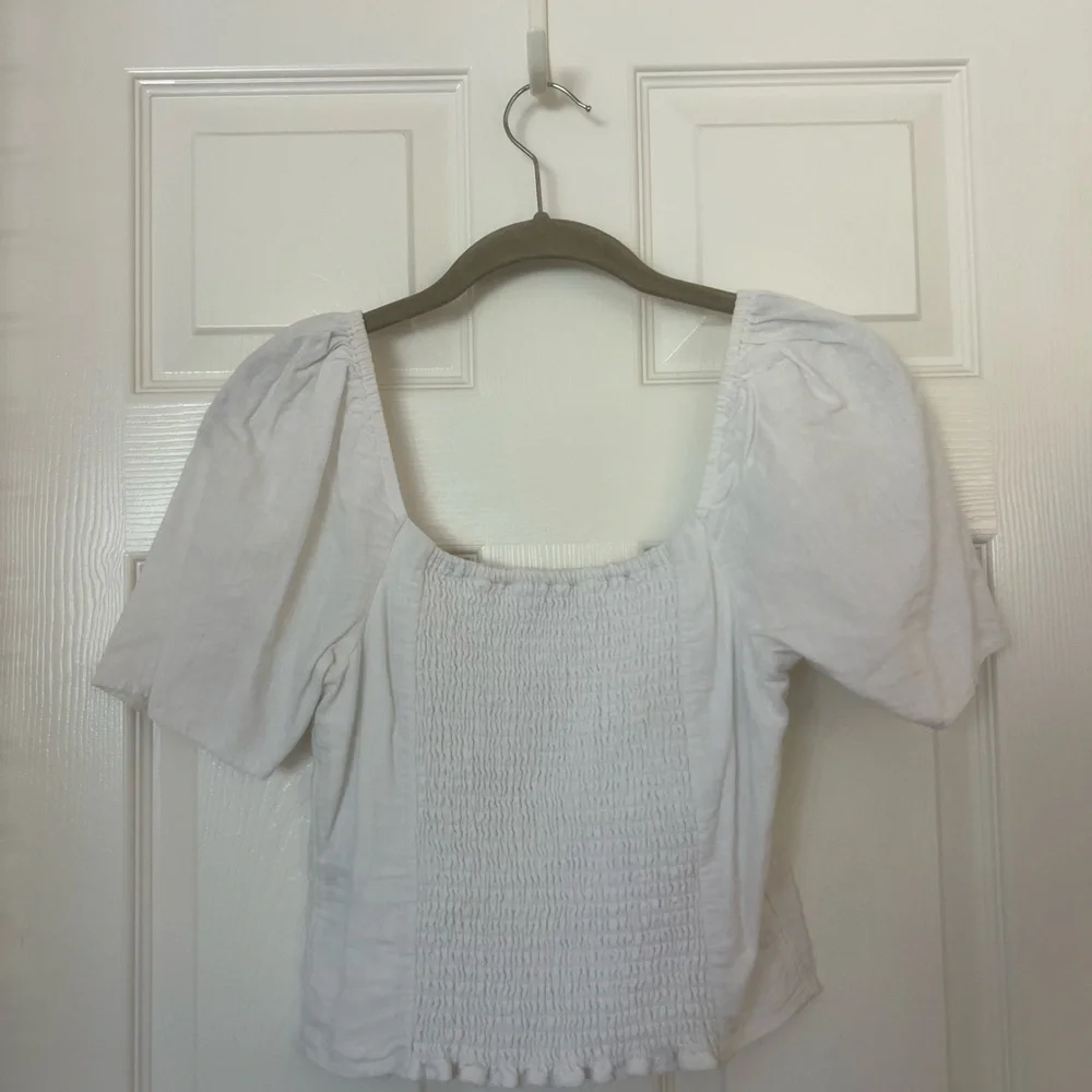 Abercrombie & Fitch White Puff Sleeve Square Neck Top